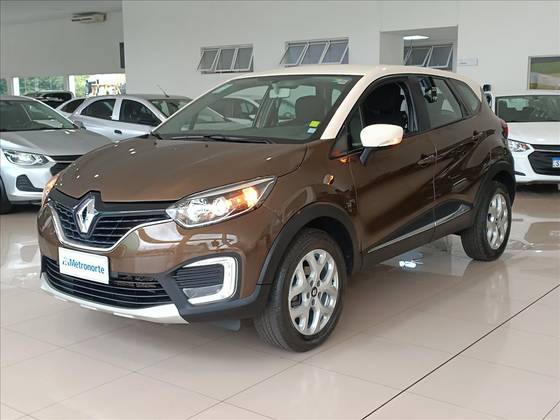 RENAULT CAPTUR 1.6 16V SCE FLEX INTENSE X-TRONIC RENAULT CAPTUR 1.6 16V SCE FLEX INTENSE X-TRONIC